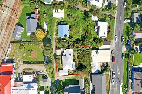 Photo of property in 17 Beach Road, Paekakariki, 5034