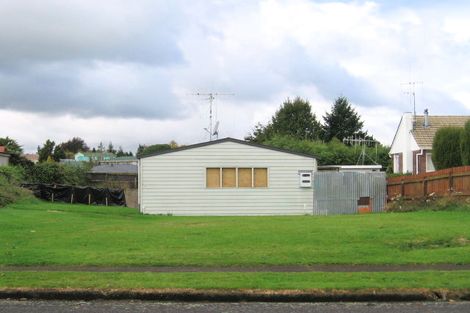 Photo of property in 9 John Street, Tokoroa, 3420