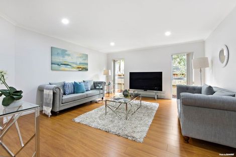 Photo of property in 41c Redoubt Road, Goodwood Heights, Auckland, 2105