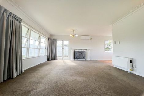 Photo of property in 1/36 Gordon Avenue, Milford, Auckland, 0620