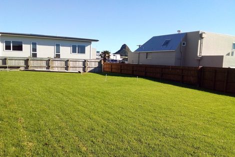 Photo of property in 9a Bayly Road, Moturoa, New Plymouth, 4310