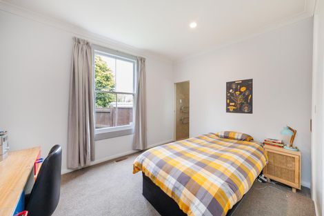 Photo of property in 9 Rosalie Terrace, Kelvin Grove, Palmerston North, 4414