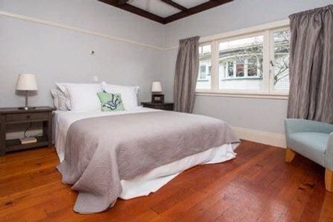 Photo of property in 2/191 Park Road, Grafton, Auckland, 1023