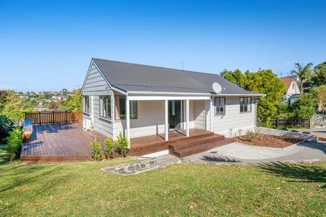 Photo of property in 15 Tacitus Place, Totara Vale, Auckland, 0629