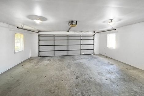 Photo of property in 1/5 Saint Leger Crescent, Huntington Park, Auckland, 2013