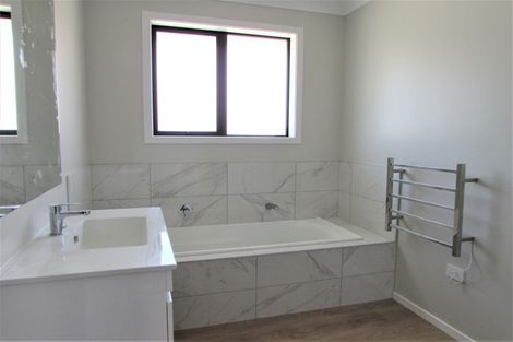 Photo of property in 23 Hopkirk Avenue, Wallaceville, Upper Hutt, 5018