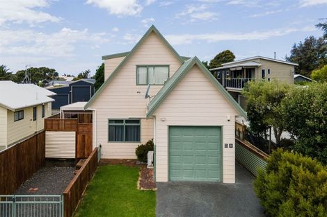 Photo of property in 15a Tatai Road, Bowentown, Katikati, 3177