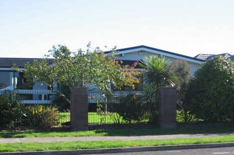 Photo of property in 43 Wiseley Road, Hobsonville, Auckland, 0618