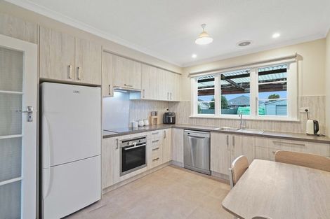 Photo of property in 104 Neill Street, Hornby, Christchurch, 8042