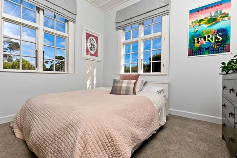 Photo of property in 27-29 Bernard Magnus Lane, Greenhithe, Auckland, 0632