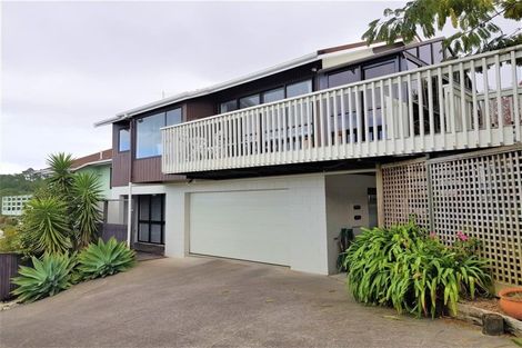 Photo of property in 1/39 Calypso Place, Rothesay Bay, Auckland, 0630