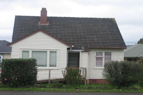 Photo of property in 290 Great South Road, Papakura, 2110