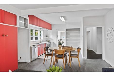 Photo of property in 15 Taramea Place, Addington, Christchurch, 8024