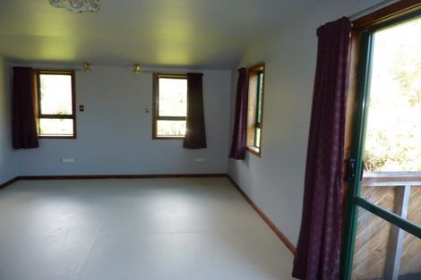 Photo of property in 14 Banbury Street, Waimangaroa, Westport, 7891