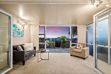 Photo of property in 450 Don Buck Road, Massey, Auckland, 0614