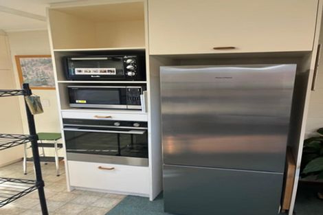 Photo of property in 180 Marsden Point Road, Ruakaka, 0116
