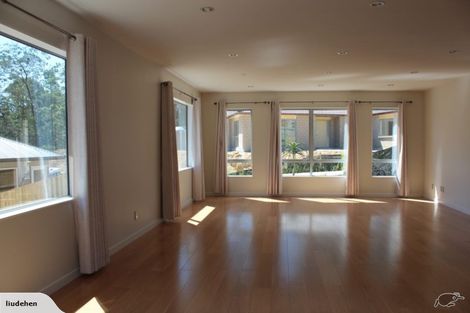 Photo of property in 92 Tiriwa Drive, Massey, Auckland, 0614