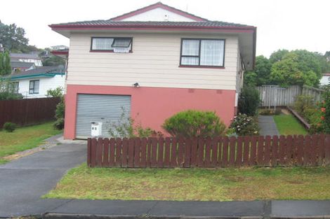 Photo of property in 1/6 Leiden Place, Totara Vale, Auckland, 0629