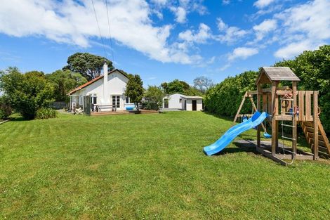 Photo of property in 42 Alexandra Street, Marton, 4710