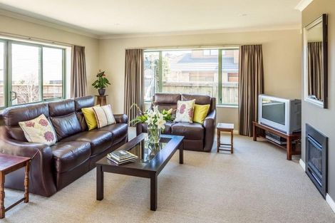 Photo of property in 37 Saint Ives Drive, Camborne, Porirua, 5026