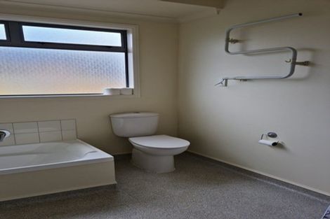 Photo of property in 40 Belvedere Road, Carterton, 5713