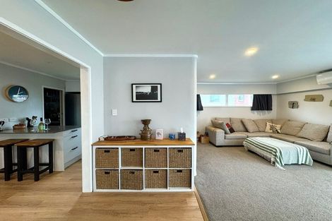 Photo of property in 382 Great South Road, Opaheke, Papakura, 2113