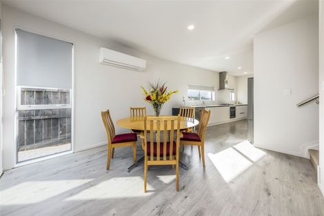 Photo of property in 2 Turehu Road, Papakura, 2110