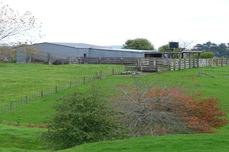 Photo of property in 110 Hall Road, Waiuku, 2681