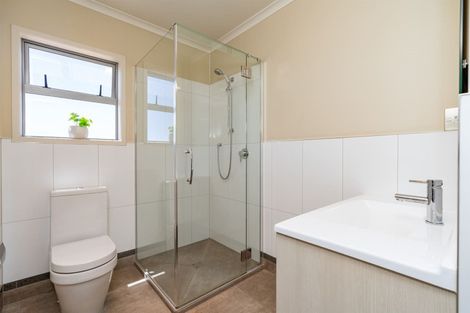 Photo of property in 28a Weka Street, Mangawhai, 0505