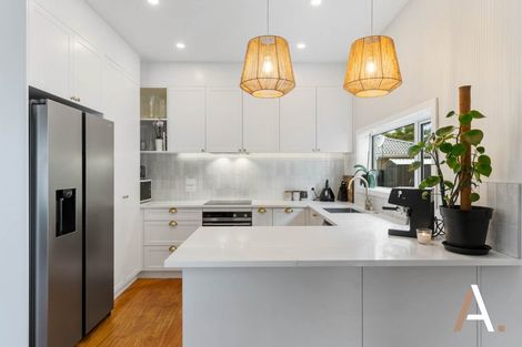 Photo of property in 13 Ross Martin Court, Conifer Grove, Takanini, 2112