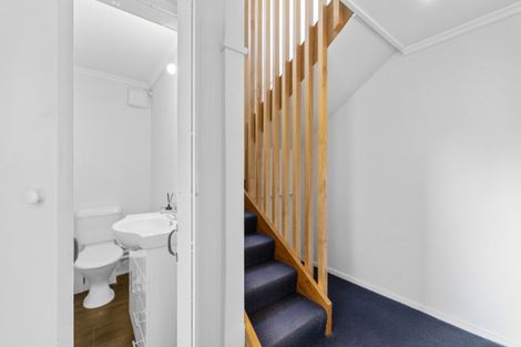 Photo of property in 19 Shandon Street, Roseneath, Port Chalmers, 9023