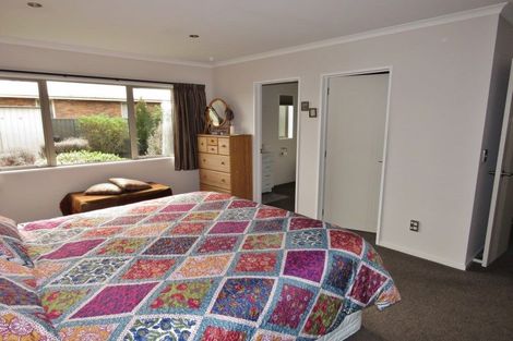 Photo of property in 23 Bright Street, Westport, 7825