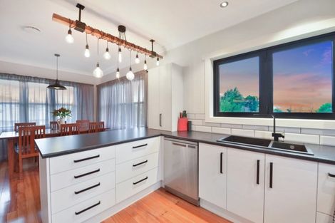 Photo of property in 25 Hinton Avenue, Forest Lake, Hamilton, 3200