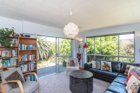 Photo of property in 9 Kaitawa Street, Waikanae Beach, Waikanae, 5036