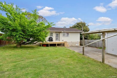 Photo of property in 30 Waari Avenue, Sunnyvale, Auckland, 0612
