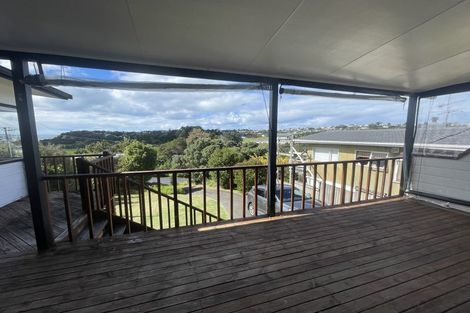 Photo of property in 21 Rimu Road, Stanmore Bay, Whangaparaoa, 0932
