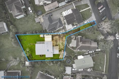 Photo of property in 12 Peterhouse Place, West Harbour, Auckland, 0618