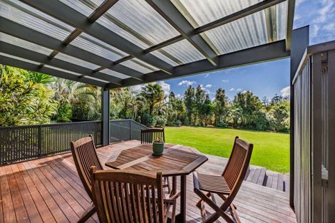 Photo of property in 17 Riddell Road, Kerikeri, 0230