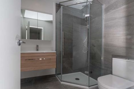 Photo of property in 2/56 Salisbury Road, Birkdale, Auckland, 0626