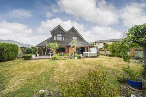 Photo of property in 23 Balmoral Drive, Terrace End, Palmerston North, 4410