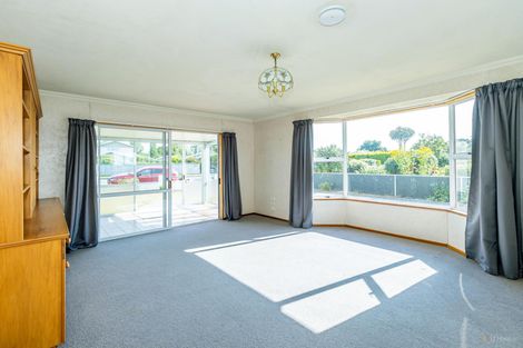 Photo of property in 19 Timaru Road, Waimate, 7924