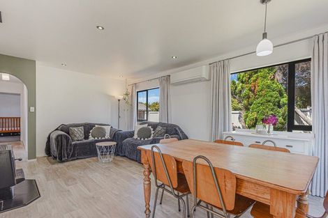 Photo of property in 2 Tillson Crescent, Motueka, 7120