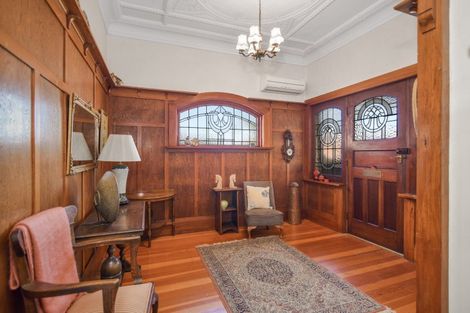 Photo of property in 24 Sandringham Street, Saint Clair, Dunedin, 9012