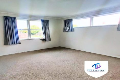 Photo of property in 1/36a Lincoln Road, Henderson, Auckland, 0610