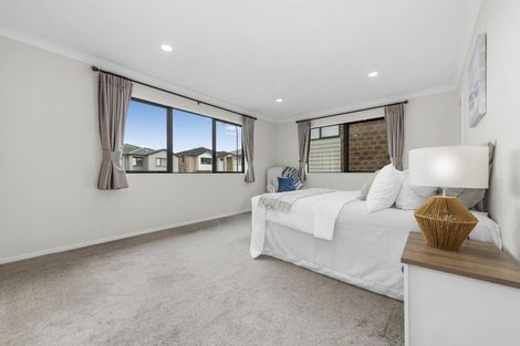 Photo of property in 5 Hangahai Road, Flat Bush, Auckland, 2019