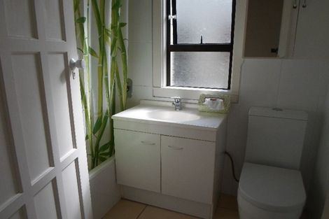 Photo of property in 22b Atkin Avenue, Mission Bay, Auckland, 1071