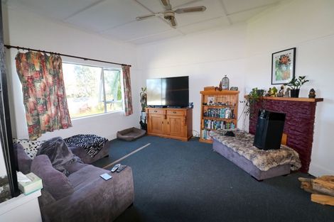 Photo of property in 37 Alma Street, Dannevirke, 4930