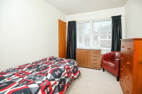 Photo of property in 30 Garden Heights Avenue, Glenview, Hamilton, 3206