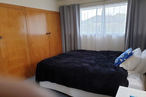 Photo of property in 73 Greendale Avenue, Avonhead, Christchurch, 8042