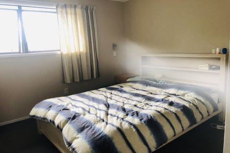 Photo of property in 16 Sunburst Lane, Torbay, Auckland, 0630